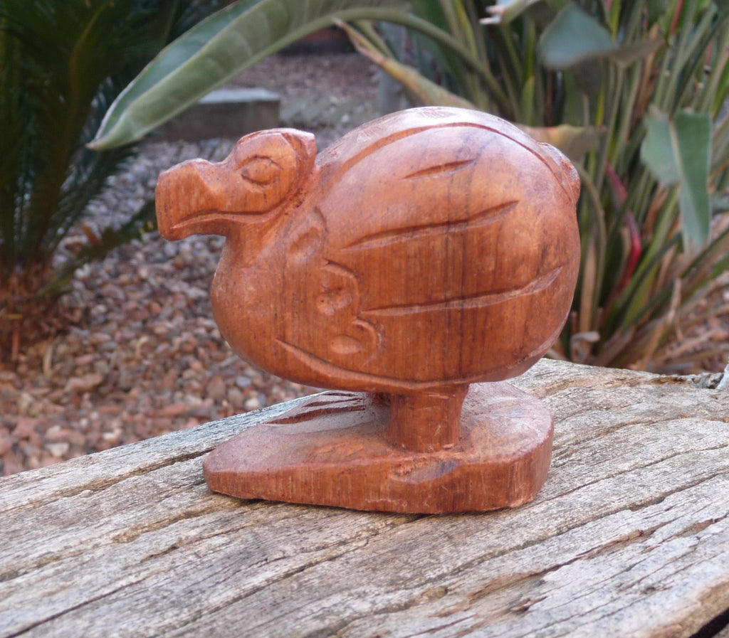 Dodo en bois de palissandre sculpté artisanat Ile Maurice