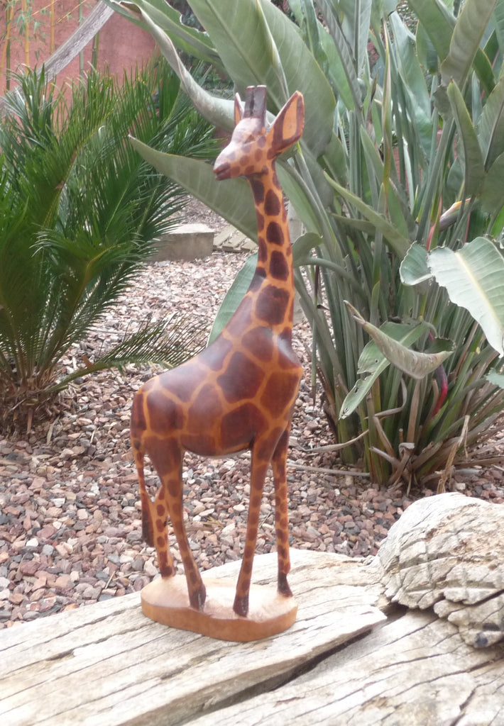 Statuette girafe Africaine en bois