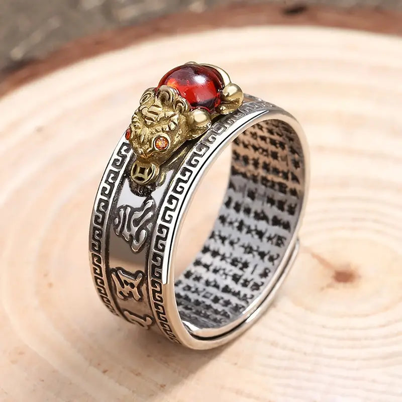 Bague Mantra Tibétaine Bouddhiste Feng Shui Pixiu en argent 999 et grenat