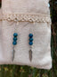 Boucles d'oreilles 3 boules en Apatite naturelle et breloque plume