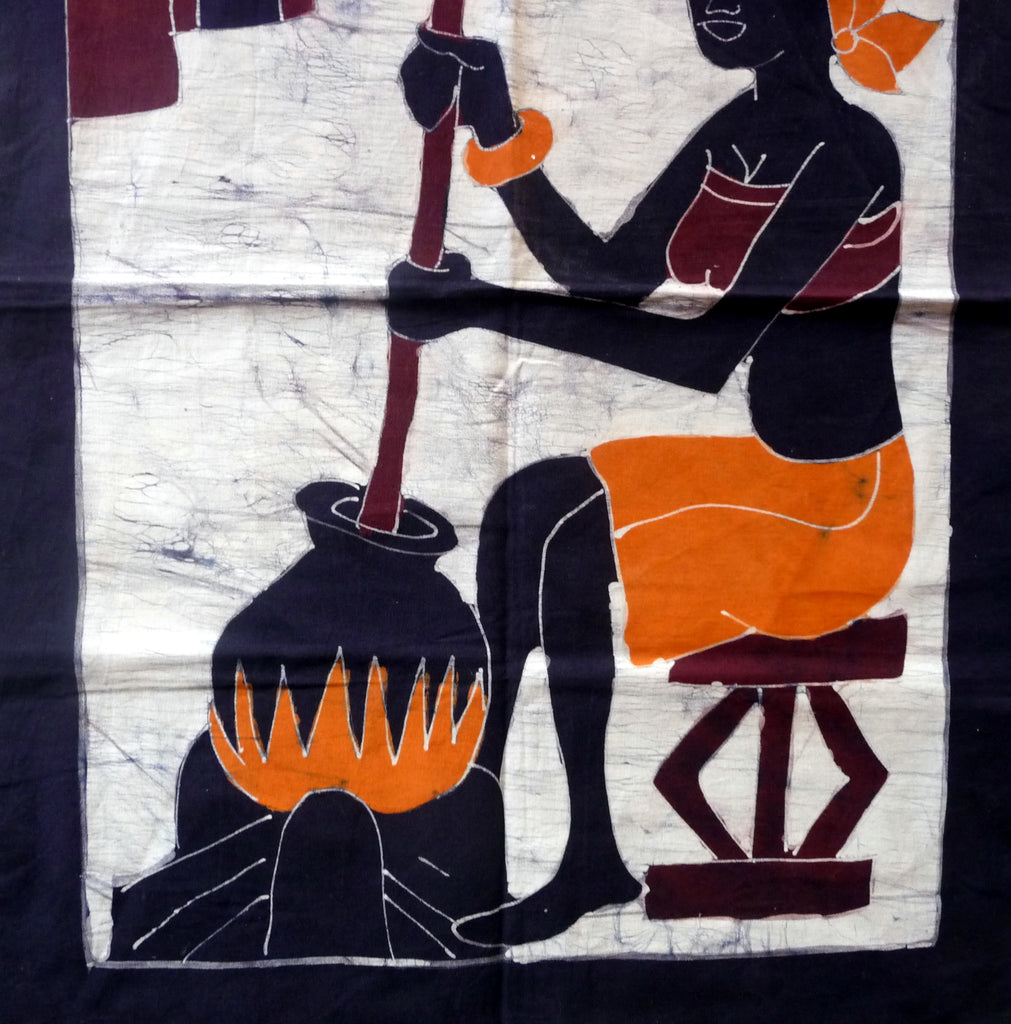 Batik africain du Burkina Faso, toile noire épaisse - Femme préparant le repas