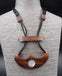 Collier ethnique nature en bois semi-précieux et nacre